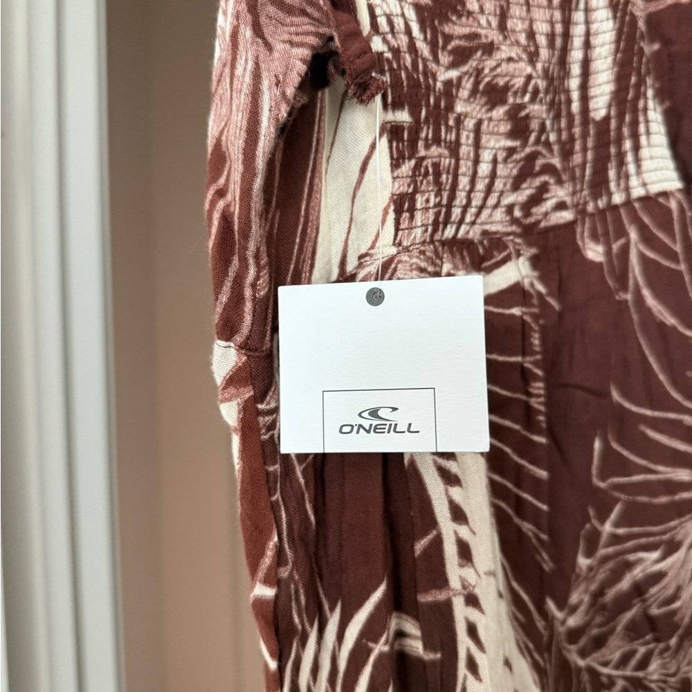 O’Neill Summer Dress - Picture 4 of 6